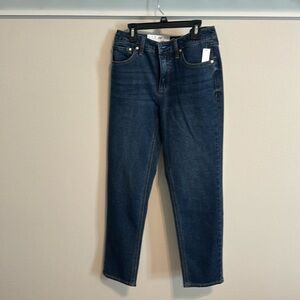 Seven jean dark blue denim. Straight leg. High rise size 4